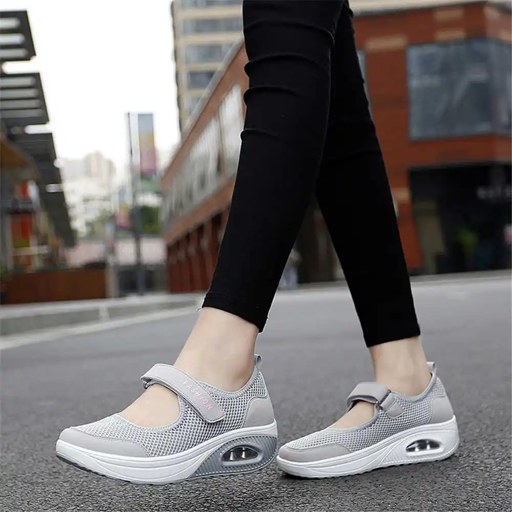 Young Men'S Semi Formal Wear - 36-41 Demi-season Colored Sneakers Walking Skates